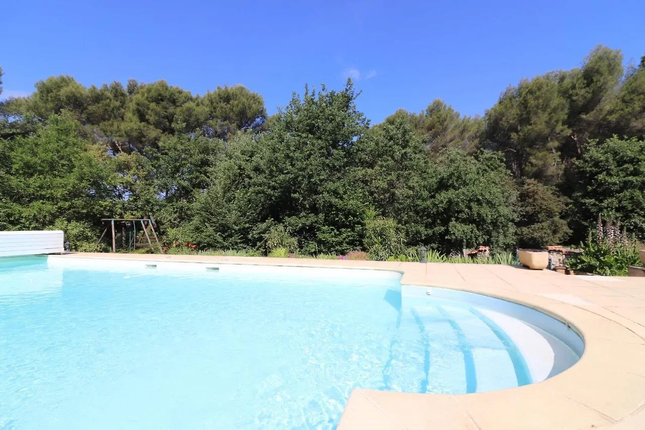 Holiday Home Nature And Swimming Pool In Provence !