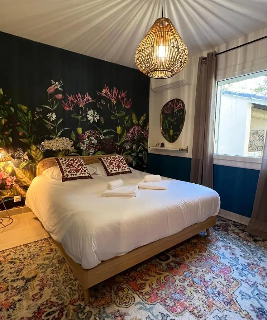 Holiday Home Nature And Swimming Pool In Provence ! Merindol